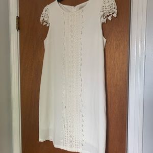 NEW White boutique lace dress. Bridal. Women’s M